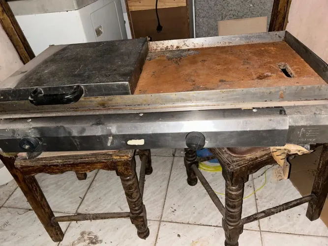 Vendo Chapa Edanca a Gás usada