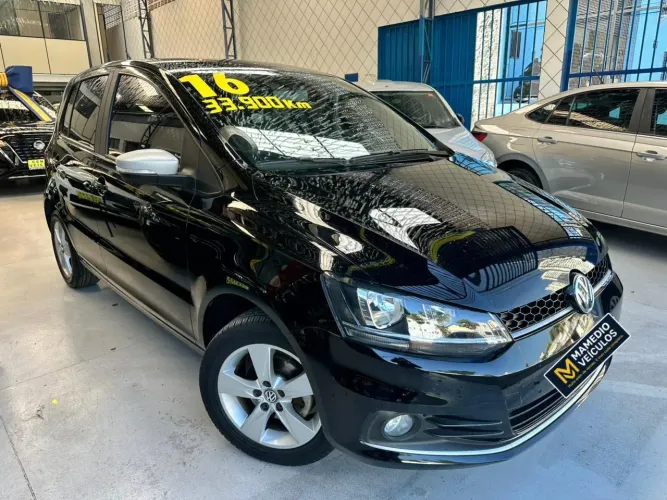 Volkswagen Fox Rock IN RIO 1.6 MI Total Flex 8V 5P 2016