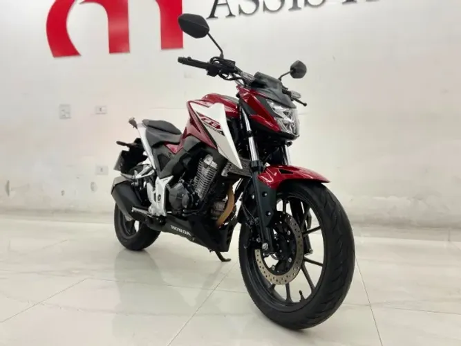 Honda CB300F ABS - 2026 - 8.000 KM