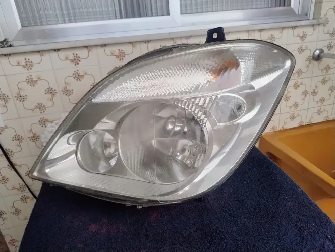 VENDO FAROL ESQUERDO SPRINTER 415/515 ORIGINAL 
