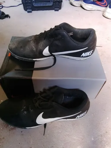 Society quadra  Nike