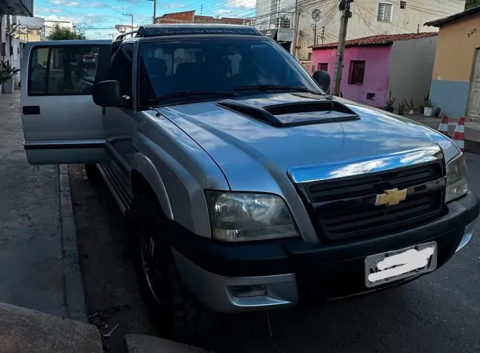 Chevrolet S10 Pick-up Exec. 2.8 4X2 CD TB Int.dies 2007