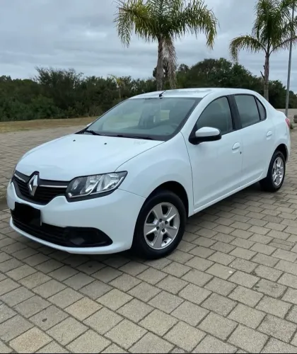 Renault Logan Expression Hi-flex 1.6 8V 4P 2015