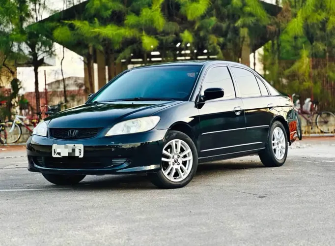 Honda Civic Sedan LXL 1.7 16V 130cv MEC 4P 2006
