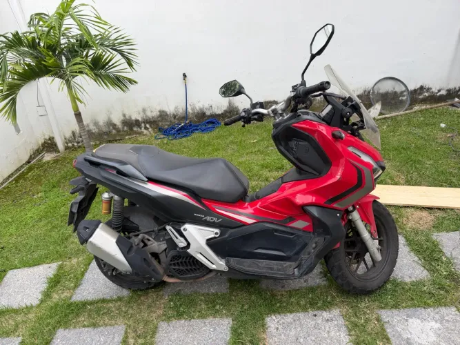 Honda ADV 150 2024