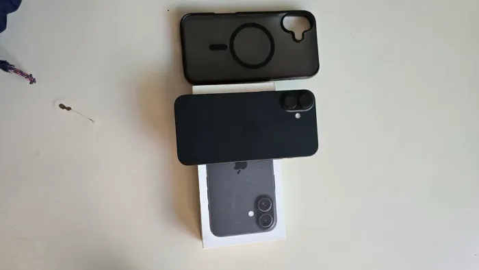 iPhone 16 Plus 128GB