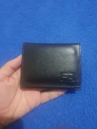 Carteira masculina em couro marca RC