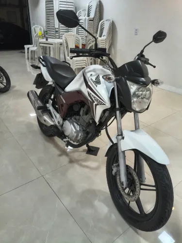 Titan 150 2014 pura nova