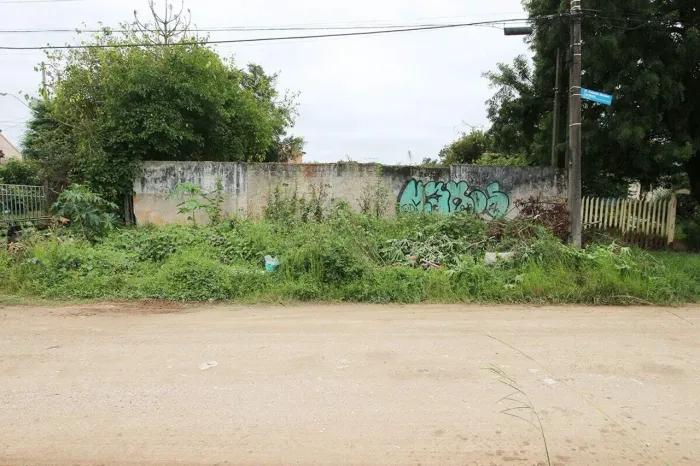 Terreno com 456m² , à venda, no bairro Uberaba em Curitiba