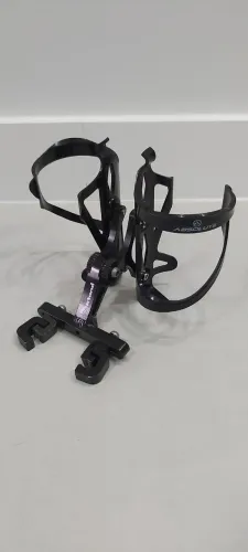 suporte duplo de caramanhola/garrafa da marca Ostand