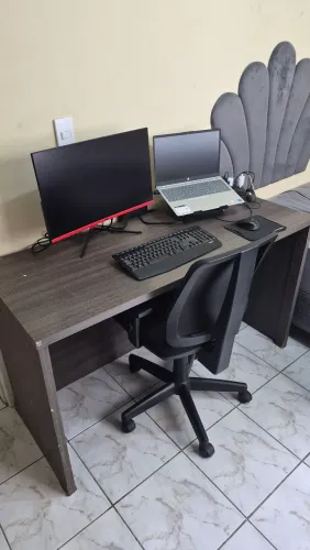 Mesa escritório (Doação)