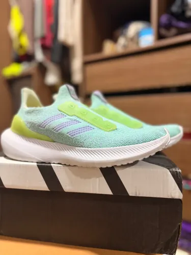 Tênis adidas TAM 38
