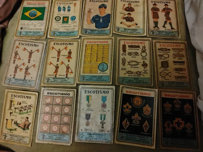 Estampas Eucalol série Escotismo lote com 29 unidades diferentes 