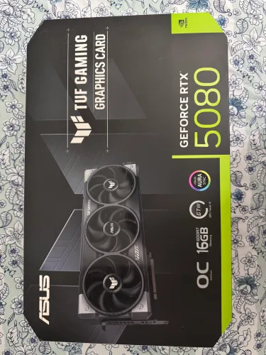 Placa de Vídeo Asus TUF Gaming NVIDIA GeForce RTX 5080 OC, 16GB, GDDR7, DLSS, Ray Tracing