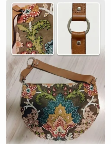 Bolsa em Tapeçaria com Bordado de Miçangas