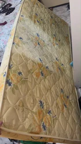 colchão em ótimas condições