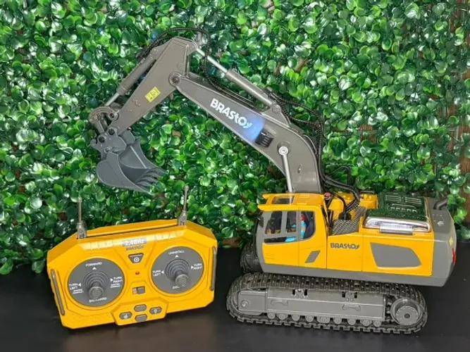 Escavadeira Brastoy Controle Remoto (Novo) 2.4GHz RC - Brinquedo