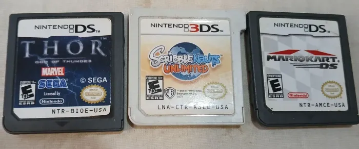 3 jogos Nintendo 3DS sem capa