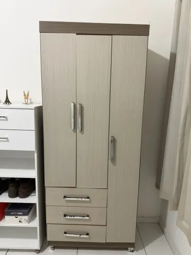 Roupeiro solteiro