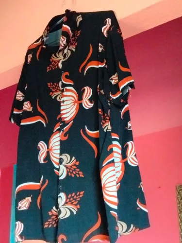 Vendo camisa estilosa cores lindas, *17