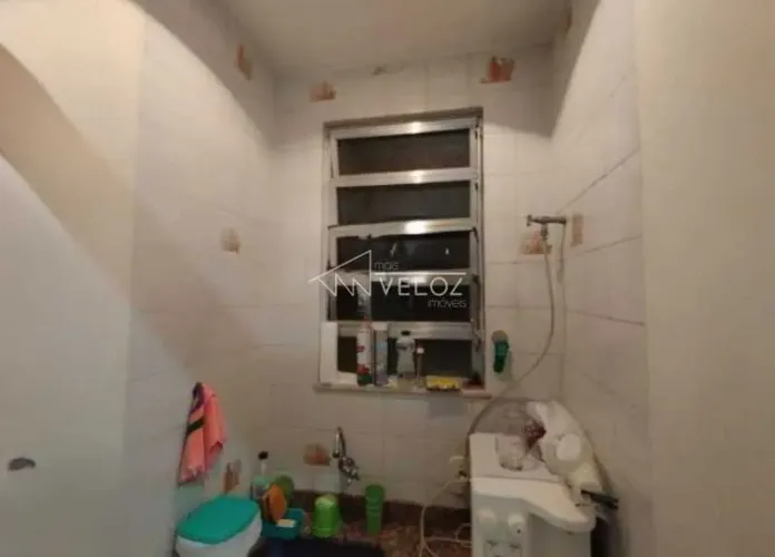 Apartamento : / Residencial / Humaitá