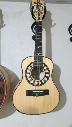 Cavaquinho luthier 