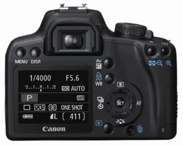 Canon EOS 1000D + Lente Yongnuo 50mm