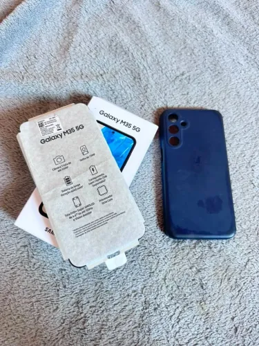 SAMSUNG M35 TODO OK ACEITO CARTAO