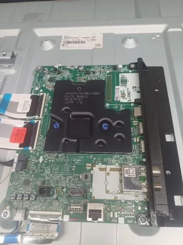 Placa de tv lg modelo: 50UR8750