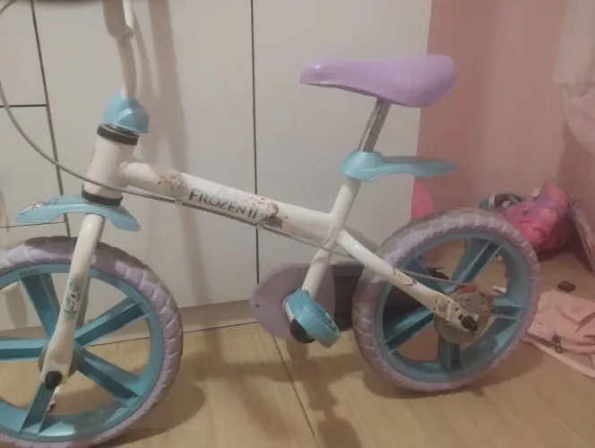Bicicleta para meninas de até 8 anos