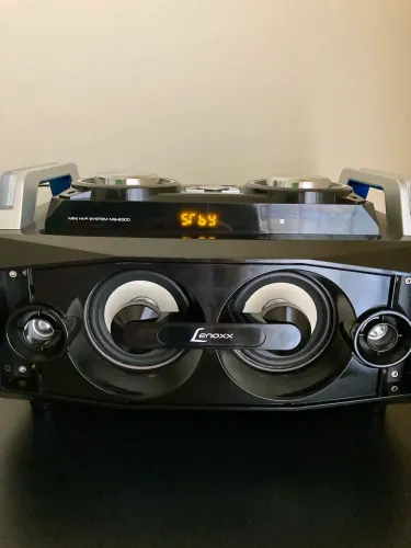 Vendo ou troco mini sistem som portátil 