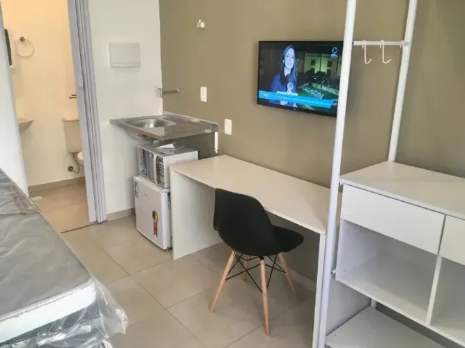 SUÍTE/LOFT MOBILIADO, PRÓXIMO À UFSC, CONTAS INCLUSAS E SEM FIADOR