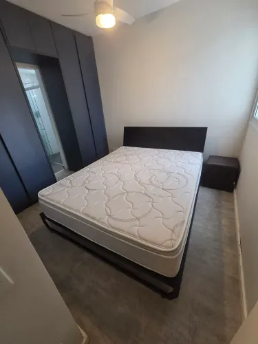 Cama Queen Madeira Preta