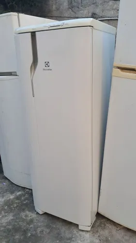 Geladeira electrolux + frete gratis
