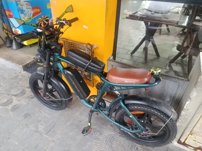 Bicicleta elétrica "enguie" por apenas 5k avista, pra sair logo