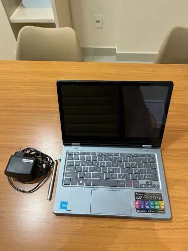 Notebook 2 em 1 Positivo Novíssimo com caneta