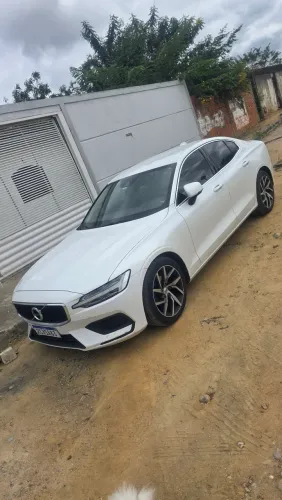 Volvo S60 T-4 Momentum 2.0 190cv 4P 2020