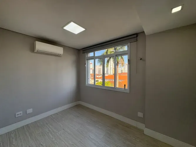 Consultório para aluguel tem 8 metros quadrados com 1 quarto em Gonzaga - Santos - SP