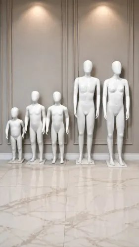 Vendo 5 Manequins Casca de Ovo