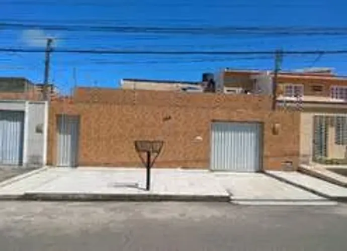 Casa à venda em rua pública, FEITOSA, Maceió, AL