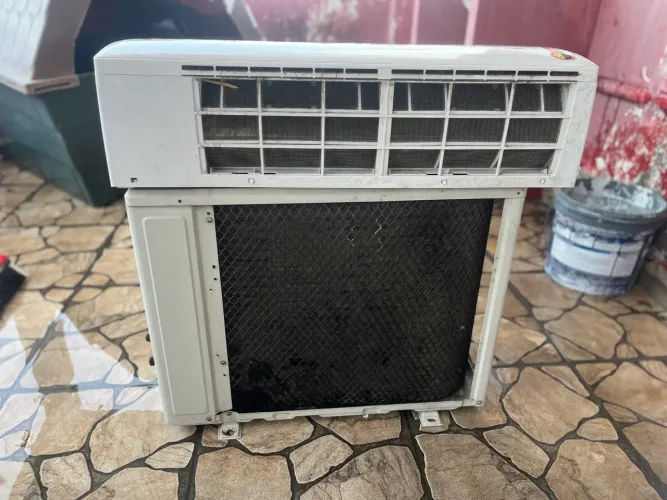Ar-condicionado split VG 12.000 BTUS