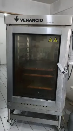 Turbo forno 10 esteiras, marca Venâncio