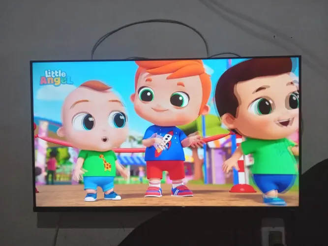 TV AOC 40 polegada