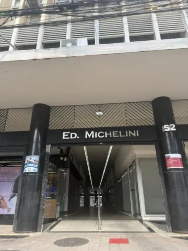 Sala comercial 52 m² no Centro, 7º andar, Ed. Michelini (salas 706 e 707 integradas)