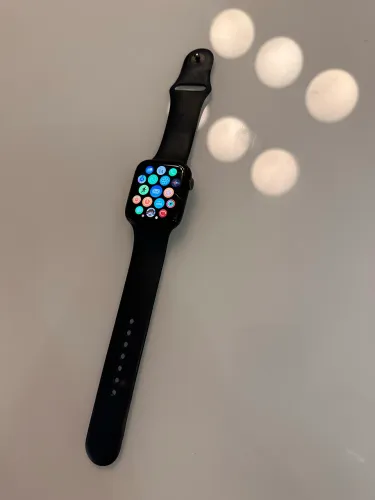 Apple Watch SE - 2ª geração - 44 mm