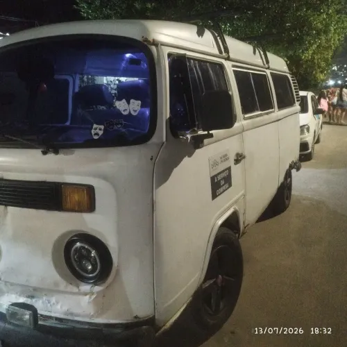Volkswagen Kombi Standard/ Luxo/ Serie Prata 1999