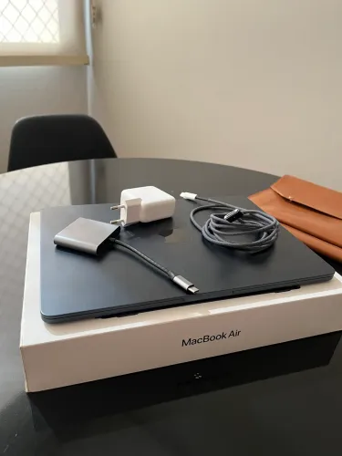 MacBook Air m3 13? 8GB