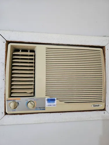 Ar Condicionado de Janela Consul 7500BTUs
