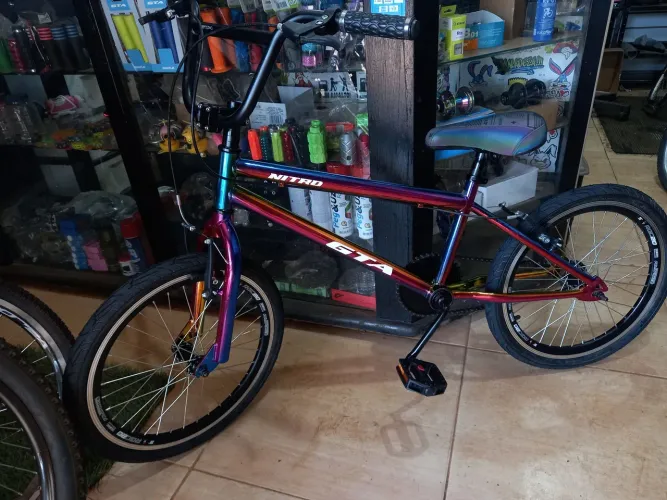 Bicicleta Aro 20 BMX GTA Nitro Camaleão