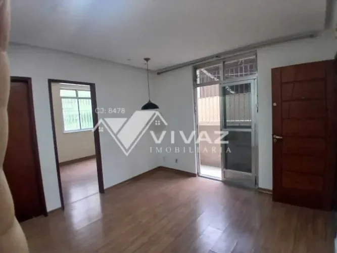 Apartamento Térreo com 02 Quartos e Varanda em Del Castilho - Aceita Financiamento
